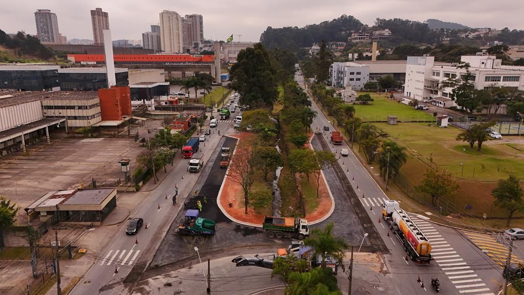 Avenida Piracema terá novo retorno próximo à alameda Arapoema, no Tamboré